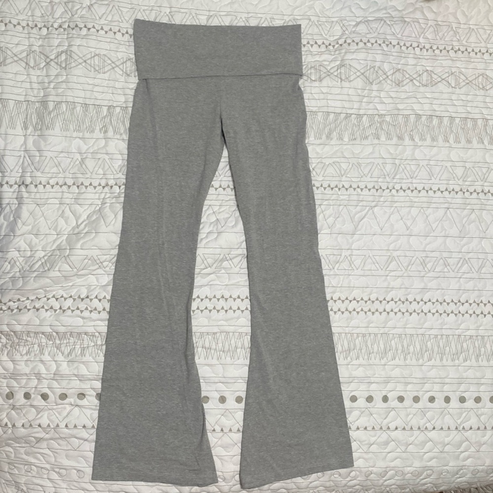 Victoria Secret, size small petite,  flare yoga pants gray color.